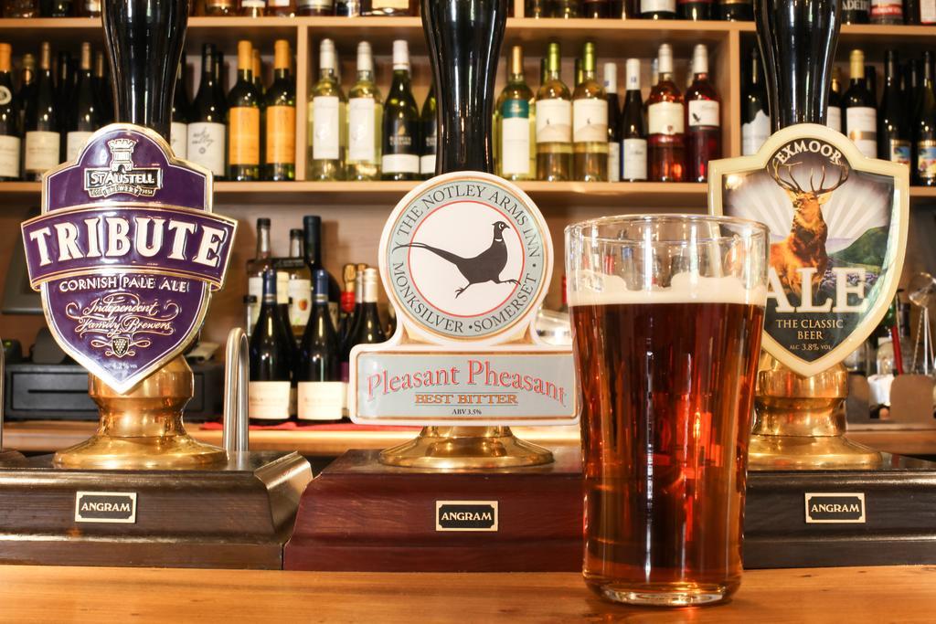 Notley Arms Inn Exmoor National Park Elworthy Екстер'єр фото