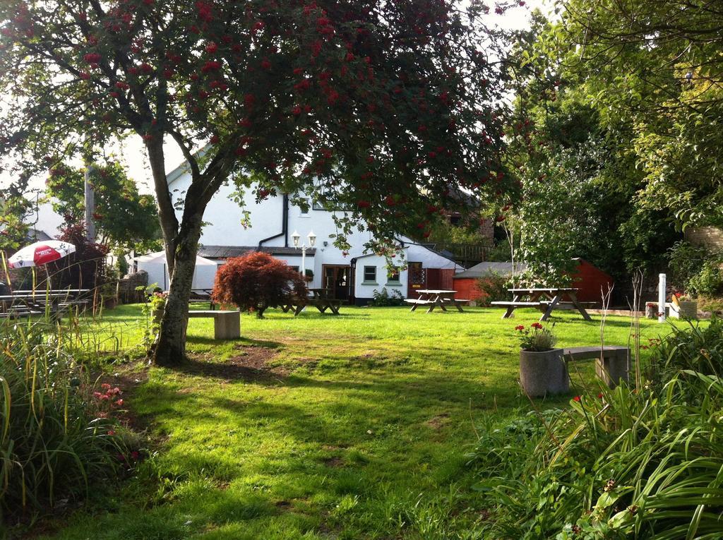 Notley Arms Inn Exmoor National Park Elworthy Екстер'єр фото